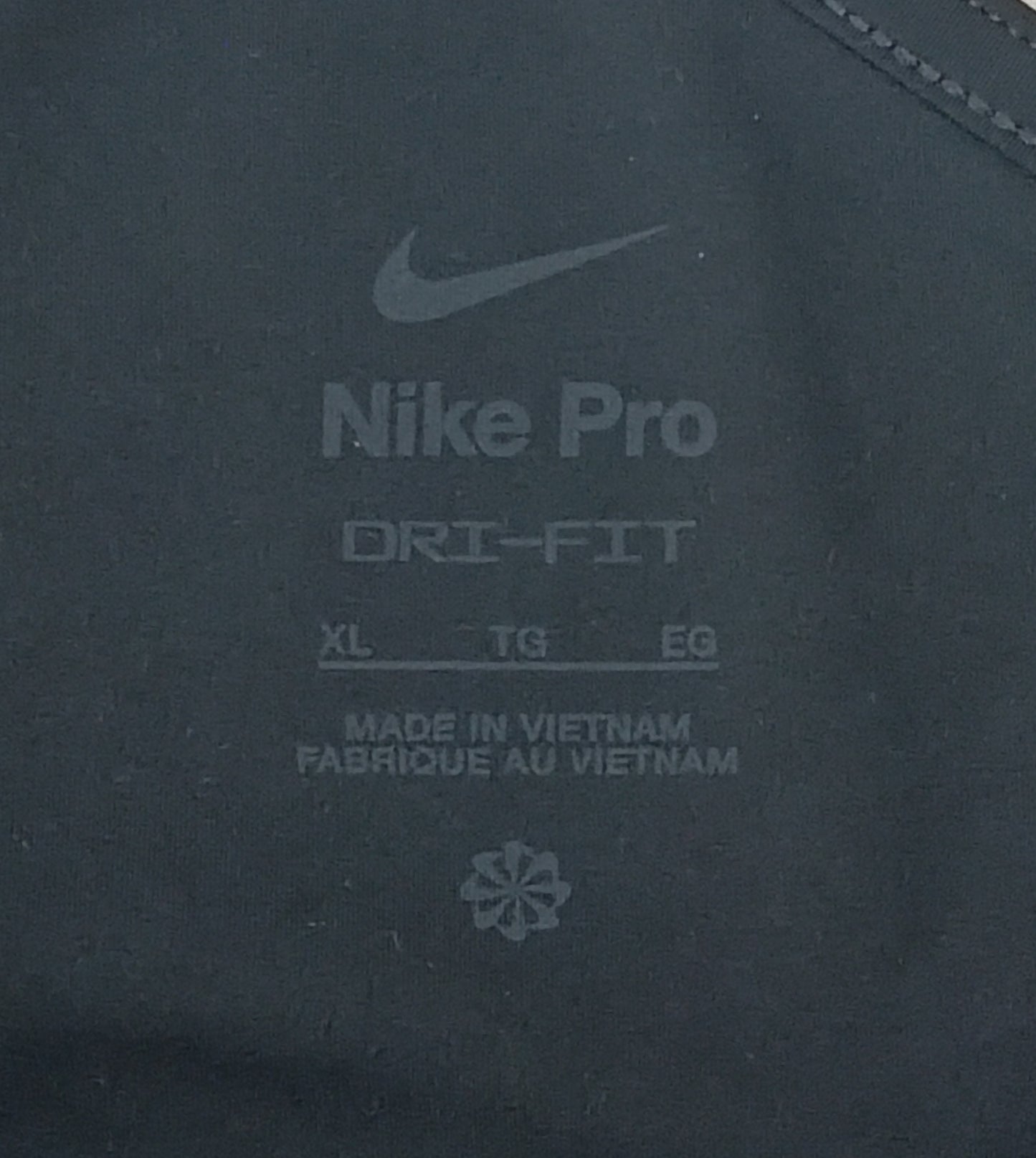 (ДАМСКО) (XL) Nike PRO DRI-FIT Shine Cropped Tank Top блуза