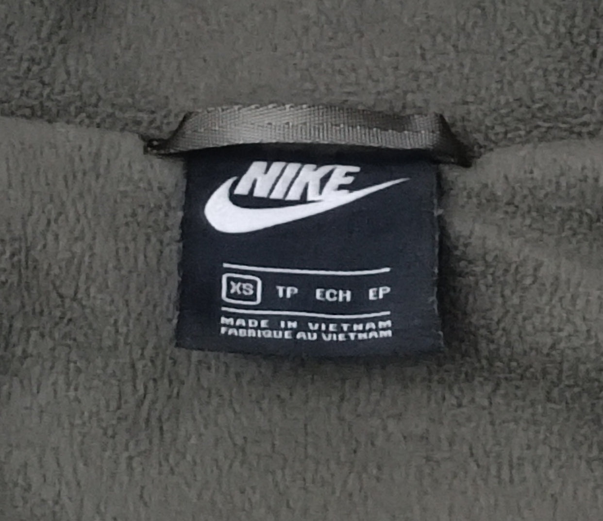 (XS) Nike Sportswear Synthetic Fill Jacket яке