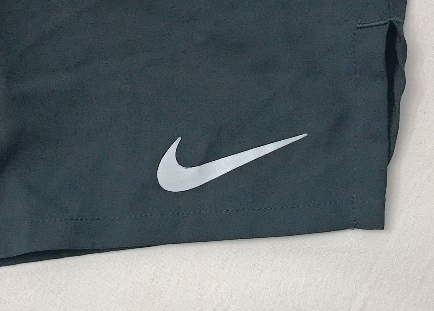 (S) Nike DRI-FIT Flex Stride Shorts шорти