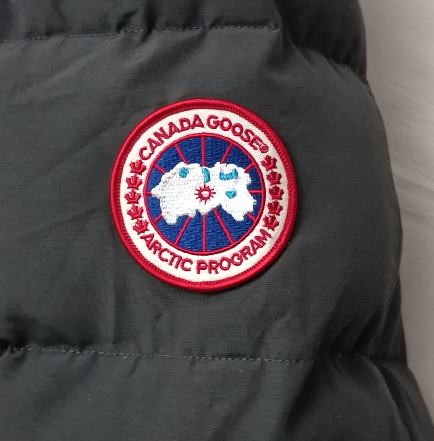 (XS) Canada Goose Down Parka Jacket пухено яке