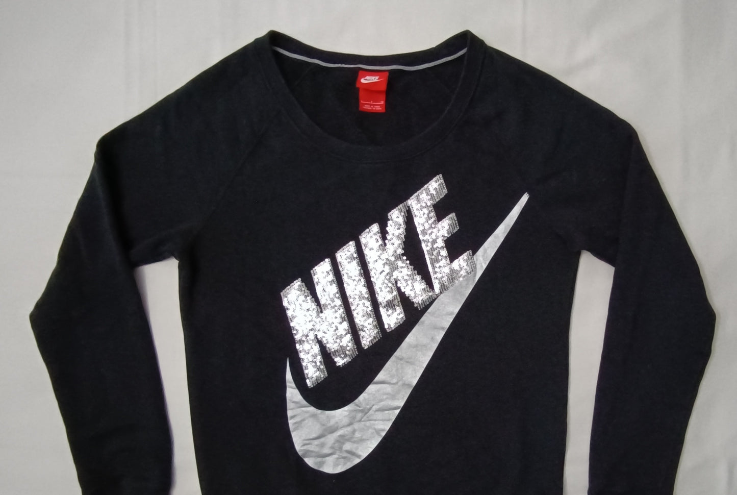 (ДАМСКО) (S) Nike Sportswear Logo Sweatshirt горнище