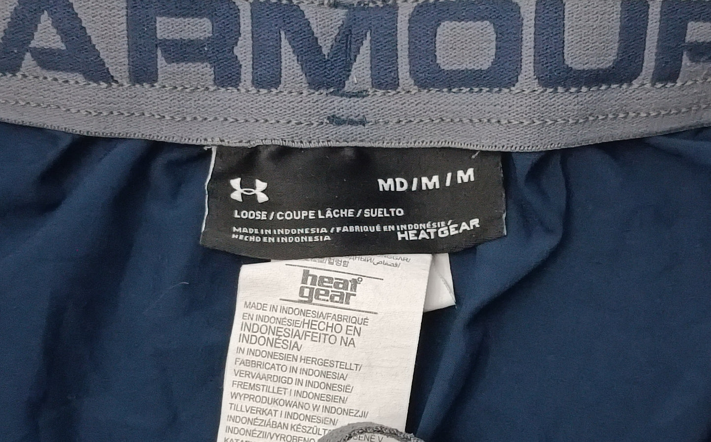 (M) Under Armour UA Shorts шорти