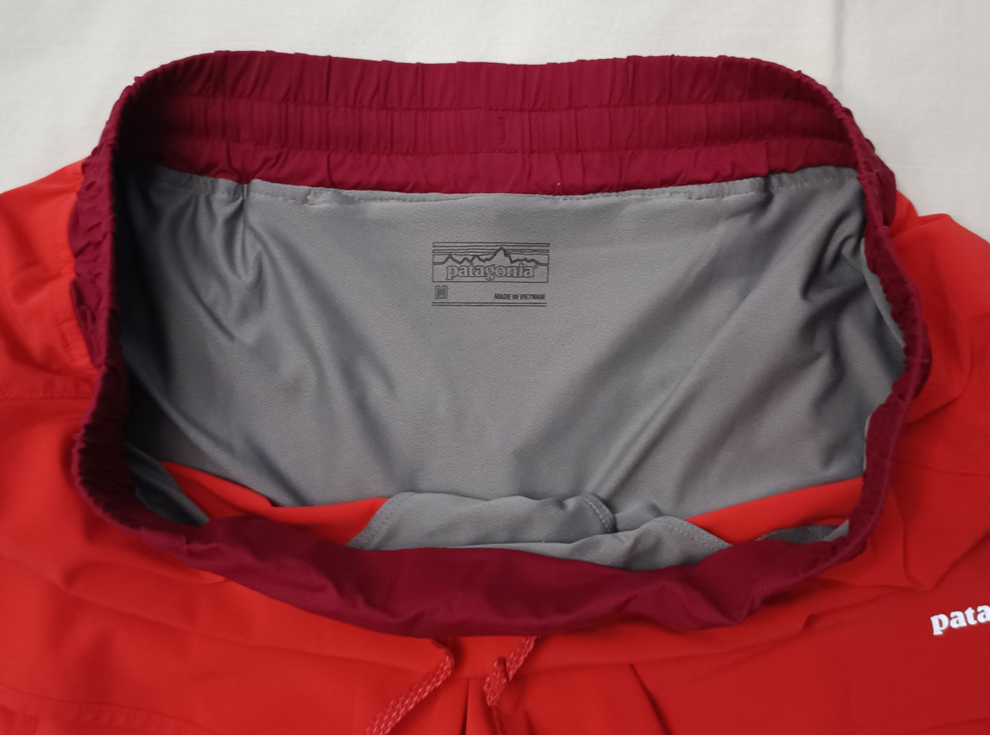 (ДАМСКО) (M) Patagonia Shorts шорти