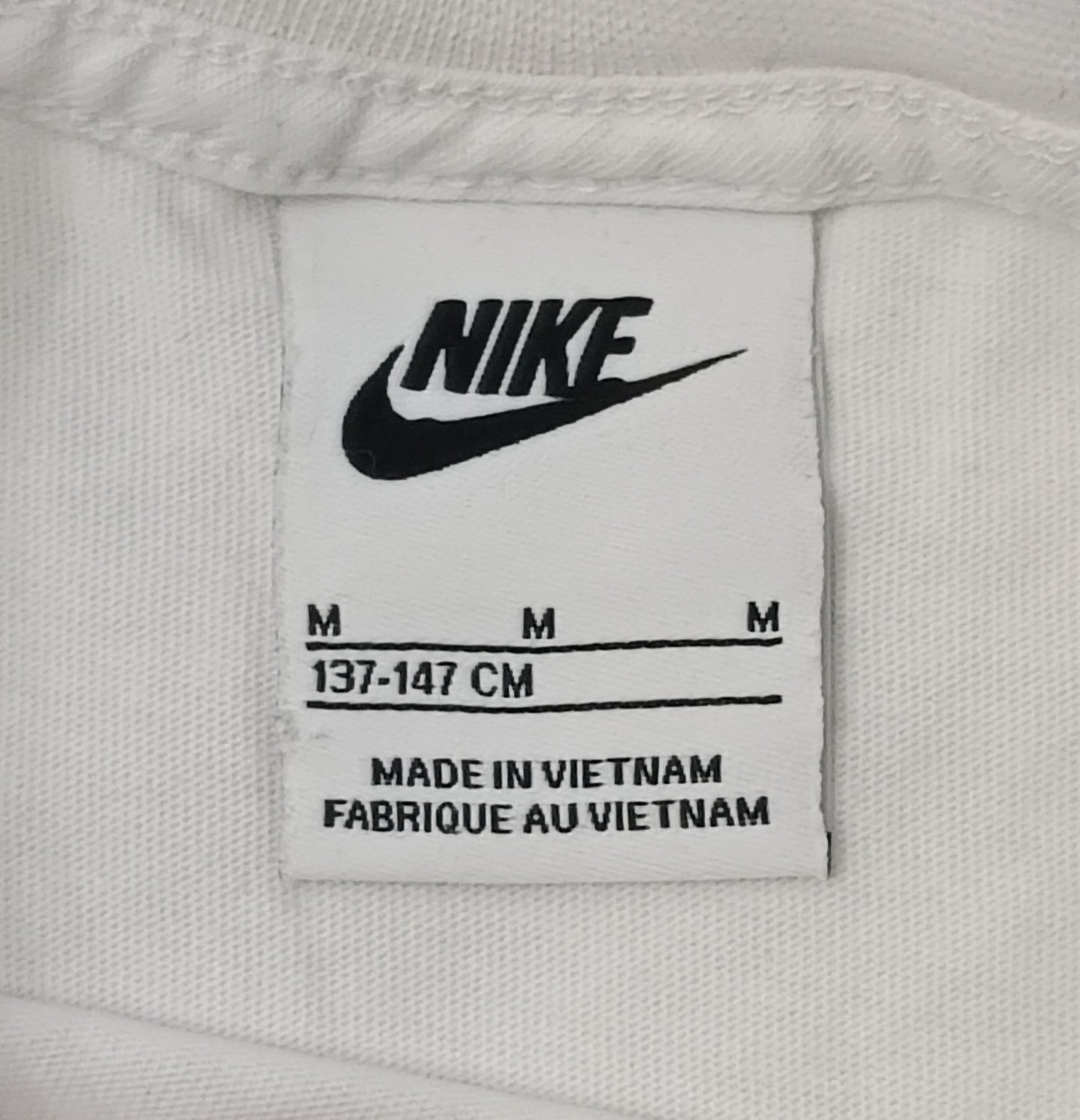(ДЕТСКО) (Ръст 137-147см) Nike Sportswear Tee тениска