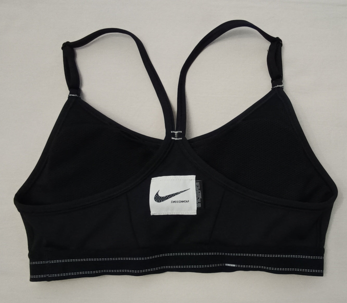 (ДАМСКО) (S) Nike DRI-FIT Swoosh Padded Bra бюстие