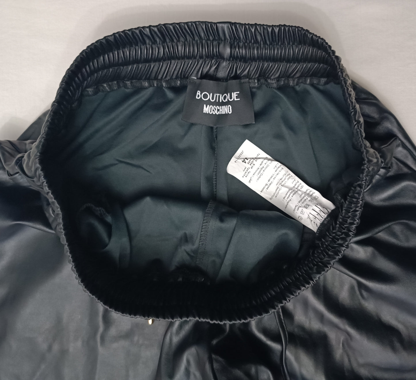 (ДАМСКО) (L, 44) Boutique Moschino Pants панталон, долнище