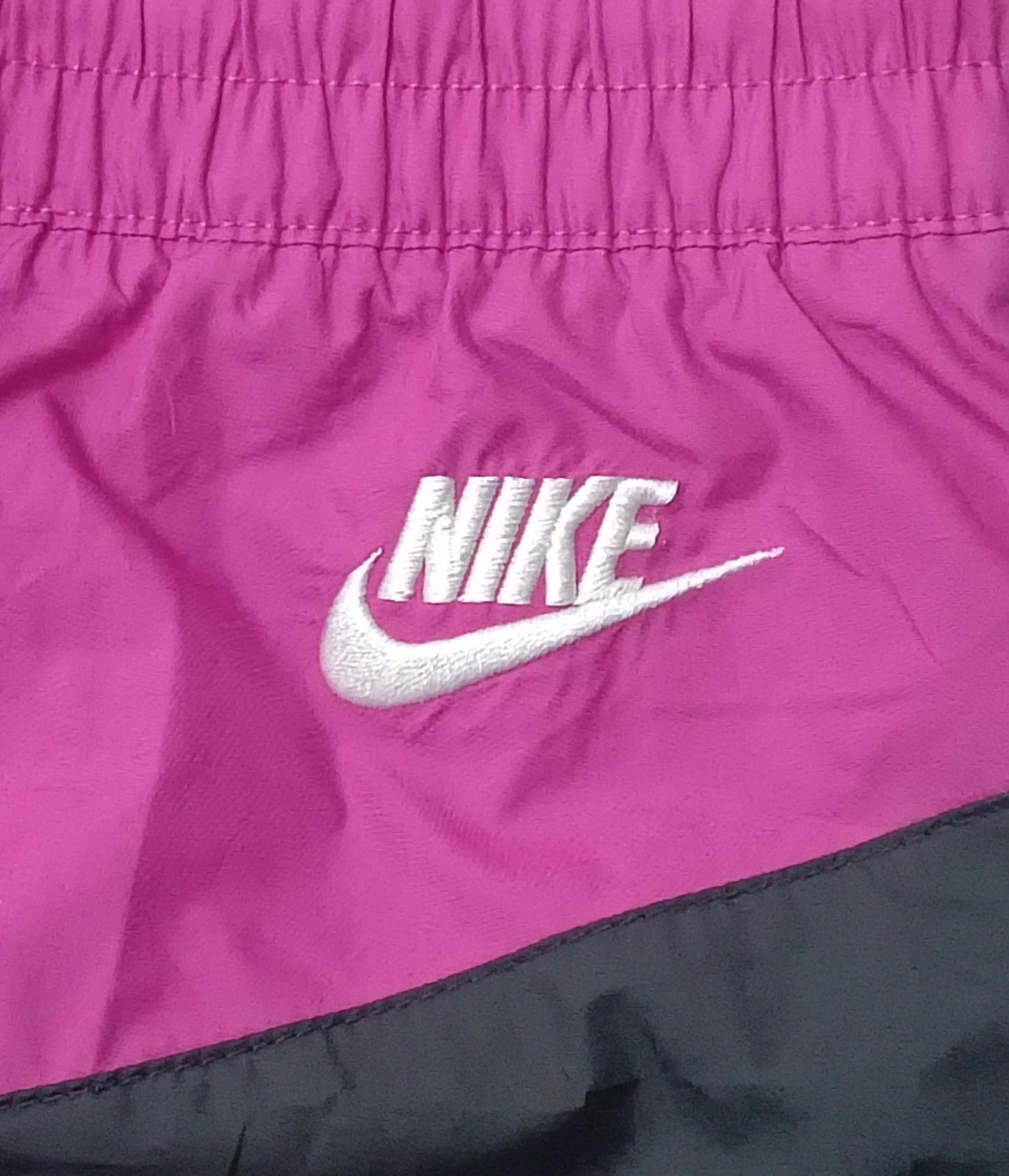 (ДАМСКО) (S) Nike Heritage Shorts шорти