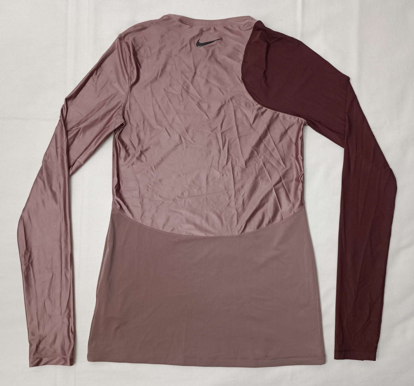 (ДАМСКО) (M) Nike PRO Hypercool Long Sleeve Top блуза