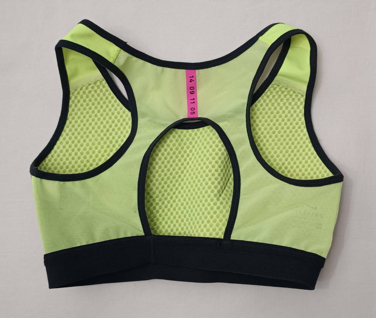 (ДАМСКО) (XS) Nike DRI-FIT Bra бюстие