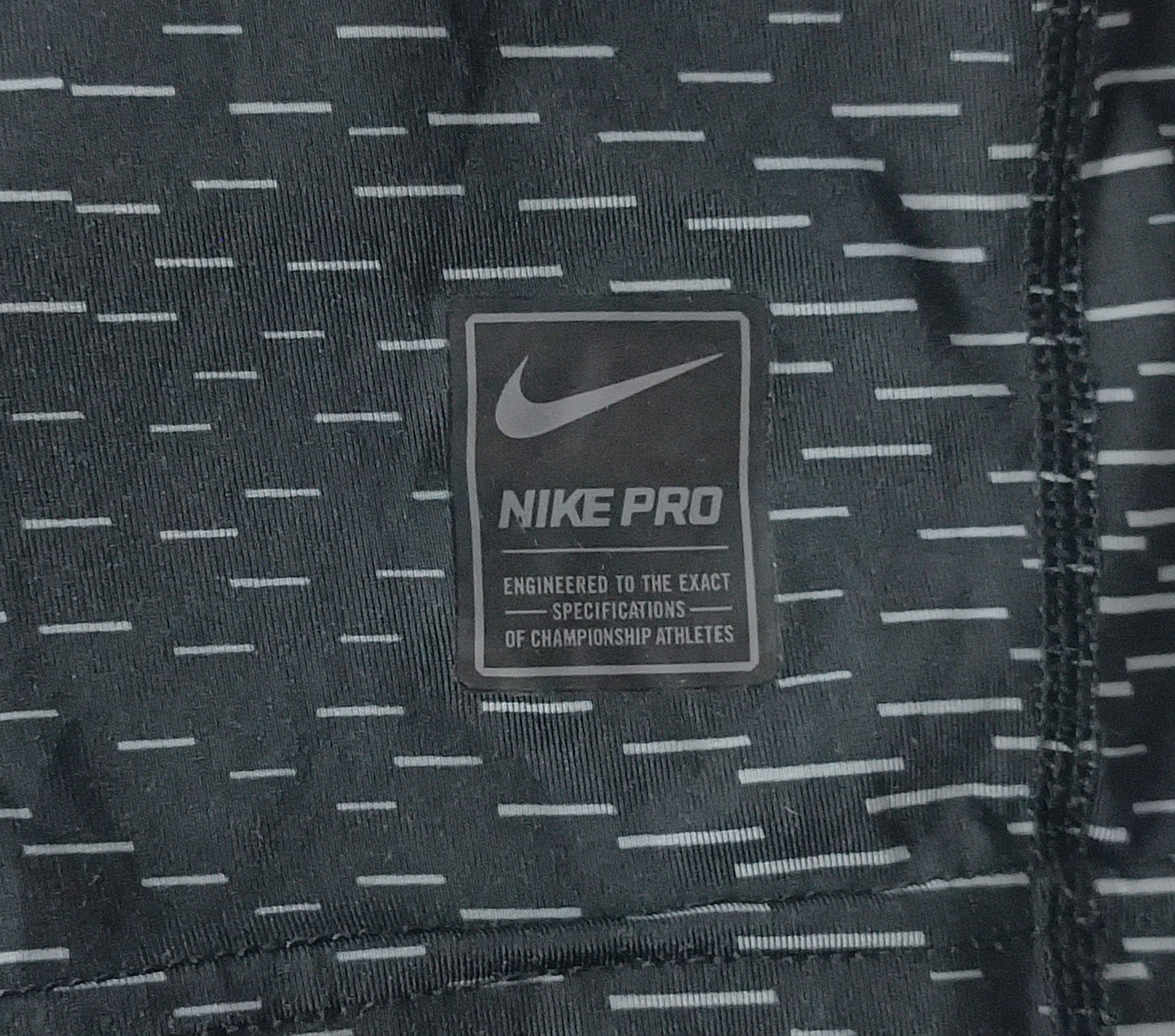 (ДЕТСКО) (Ръст 158-170см) Nike PRO DRI-FIT Tee тениска