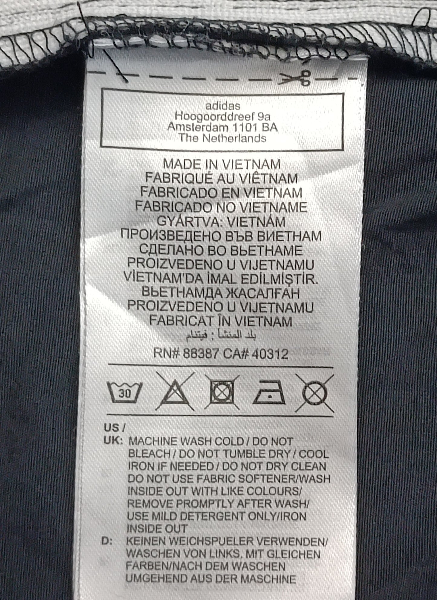 (ДАМСКО) (S) Adidas Originals Trefoil Woven Shorts шорти