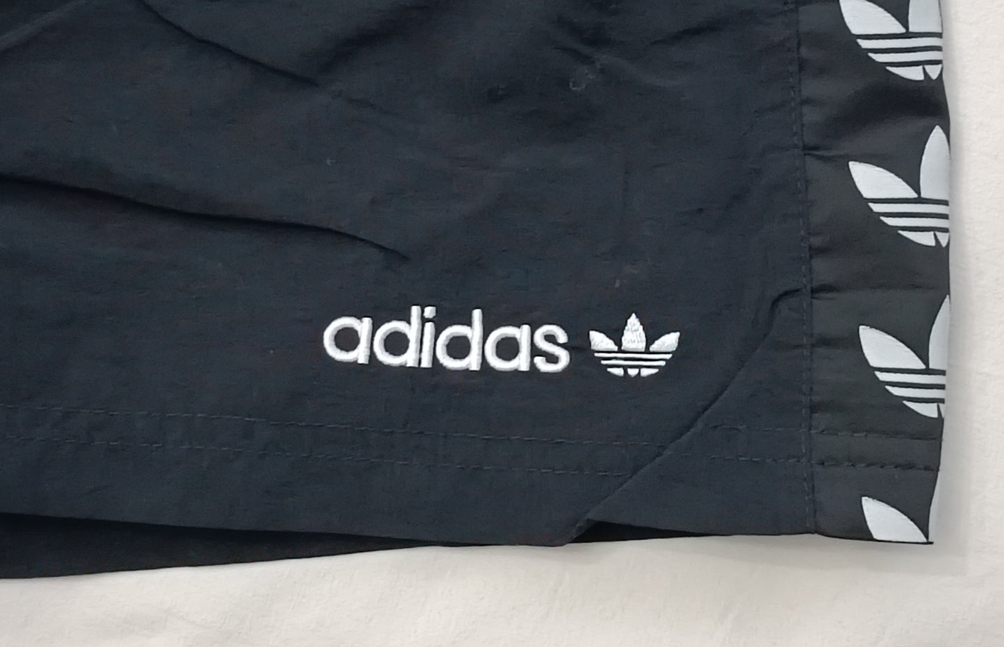 (S) Adidas Originals Shorts шорти