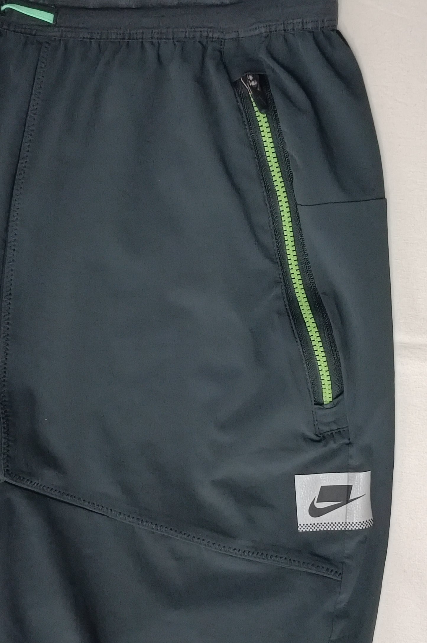 (M) Nike Wild Run Hybrid Pants долнище