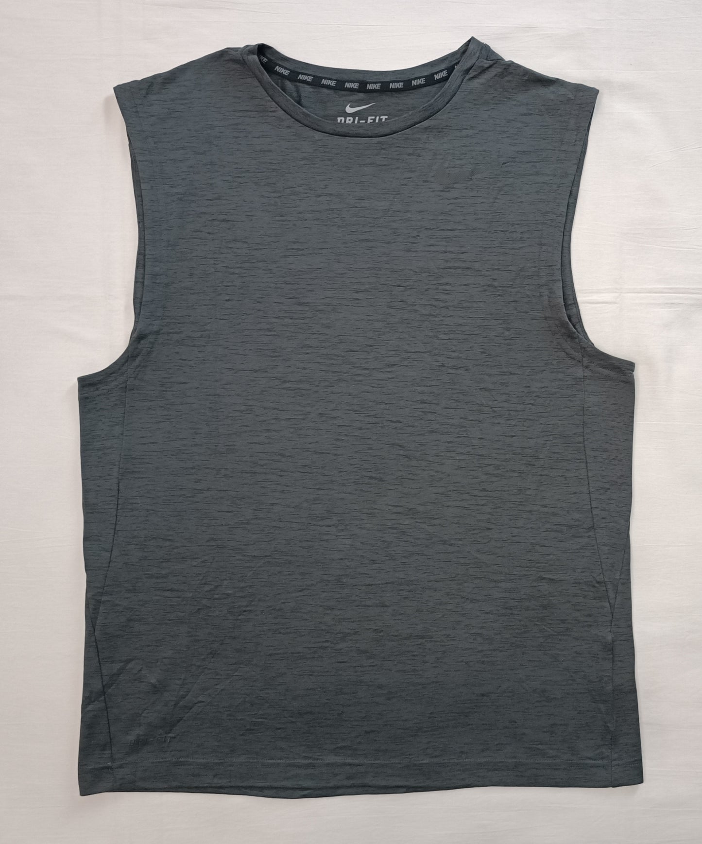 (M) Nike DRI-FIT Breathe Tank Top потник