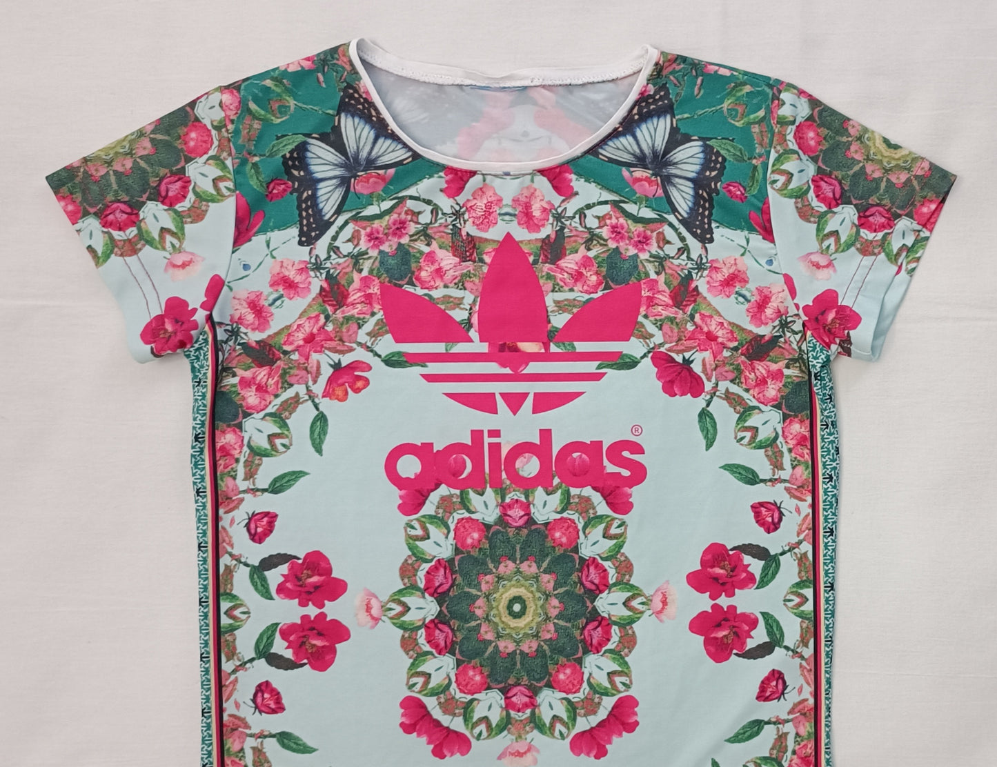 (ДАМСКО) (XS) Adidas Originals Trefoil Tee тениска