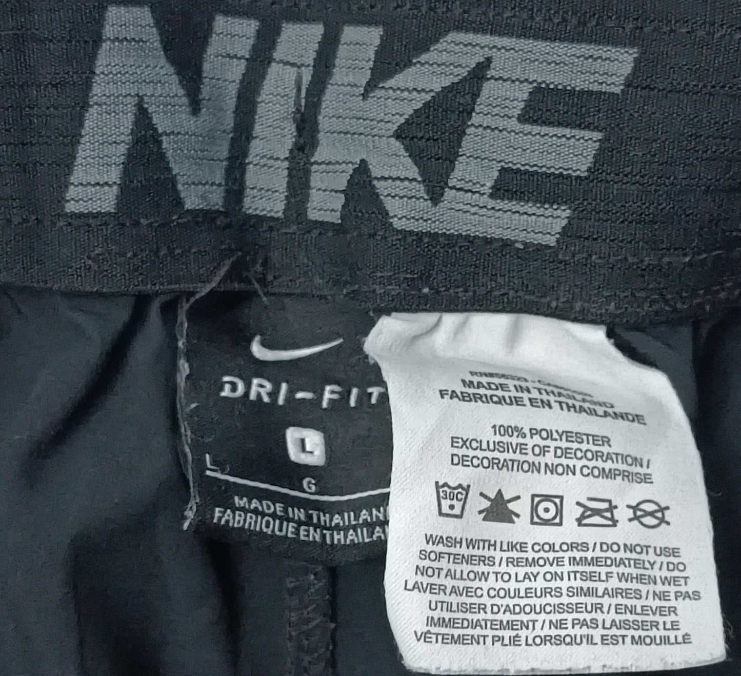 (L) Nike DRI-FIT Swoosh Shorts шорти
