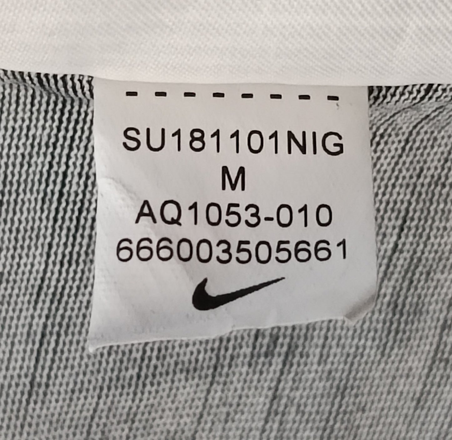 (M) Nike DRI-FIT Tee тениска