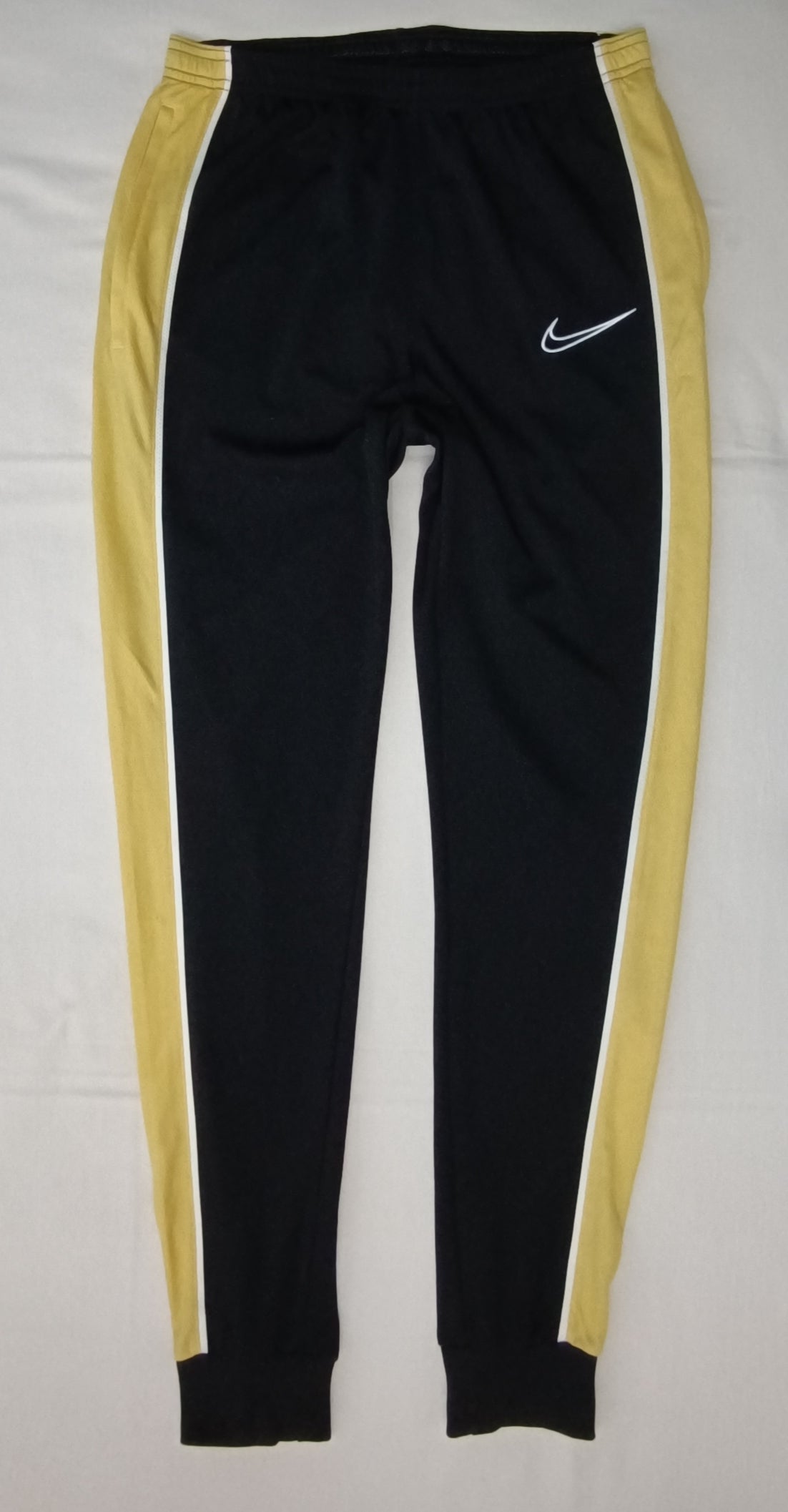 (S) Nike DRI-FIT Joga Bonito Pants долнище