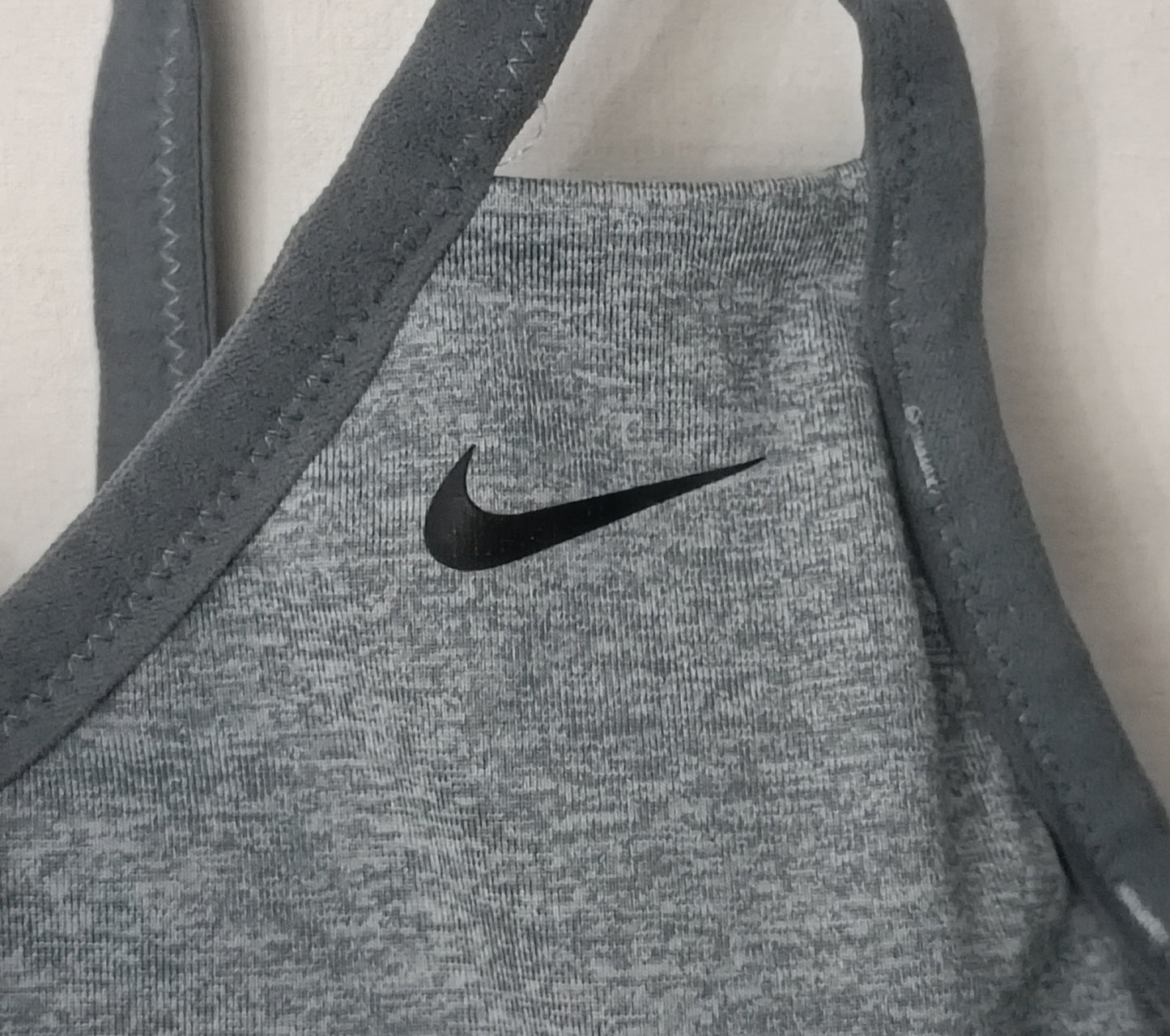 (ДАМСКО) (XL) Nike DRI-FIT Indy Bra бюстие с подплънки