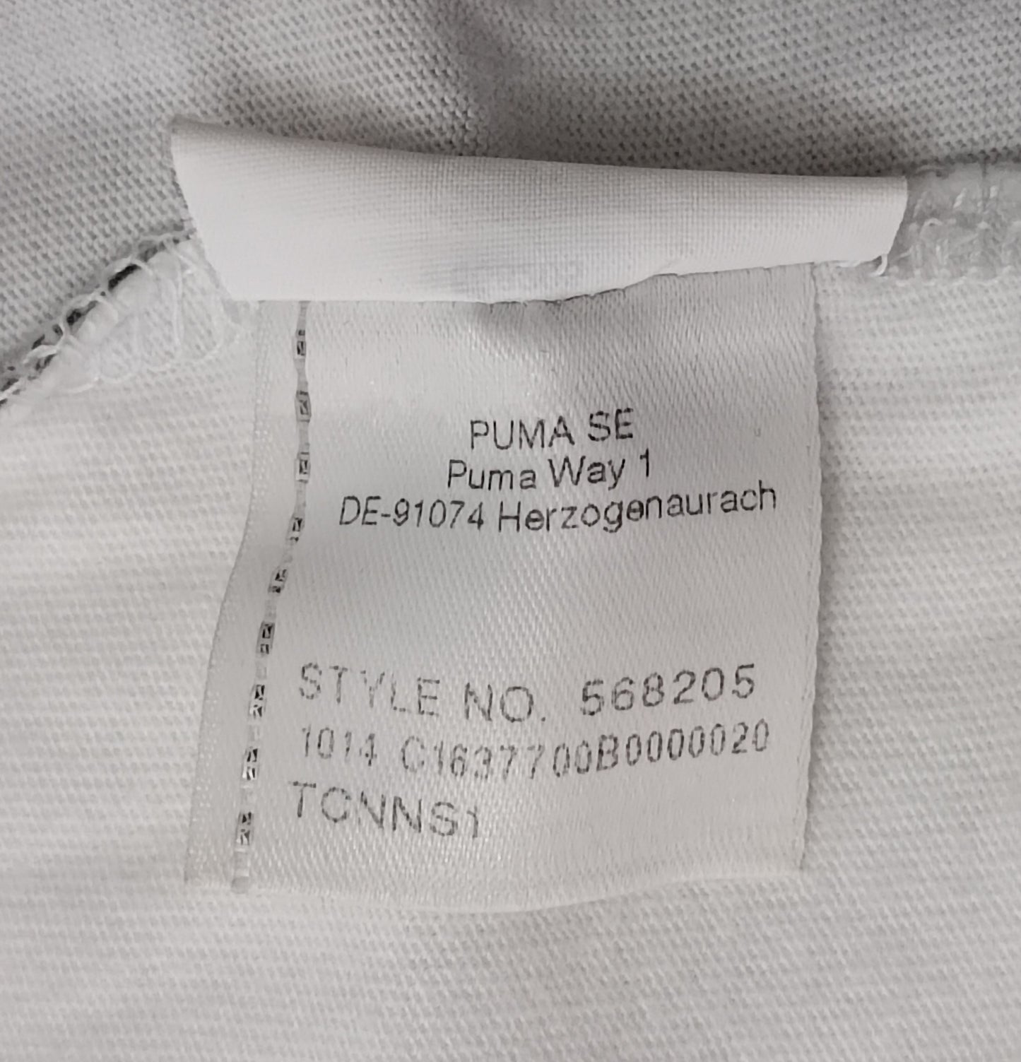 (S) Puma AMG Petronas Motorsport Mercedes Tee тениска