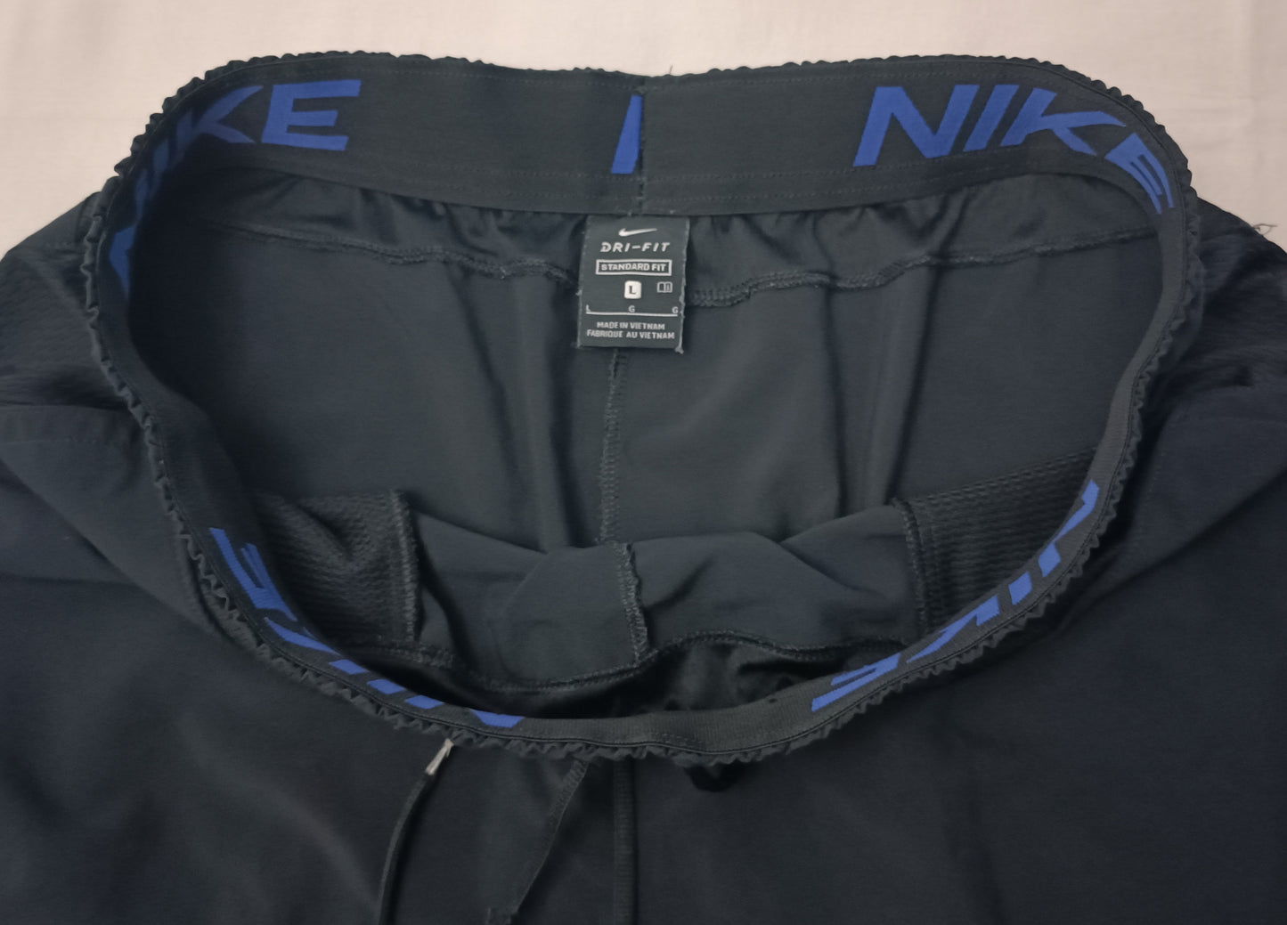 (L) Nike DRI-FIT Shorts шорти