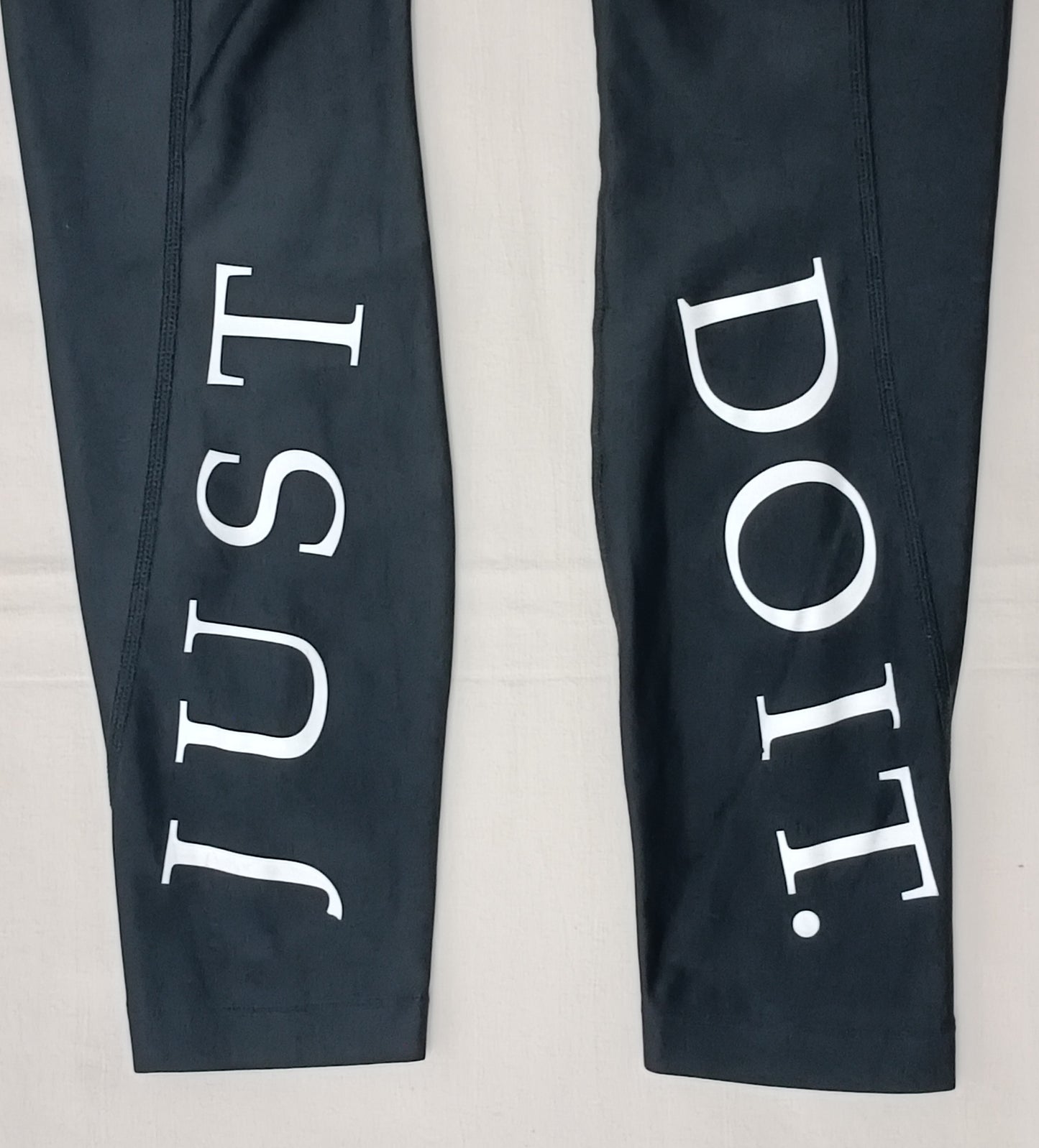 (ДАМСКО) (M) Nike DRI-FIT Tights клин