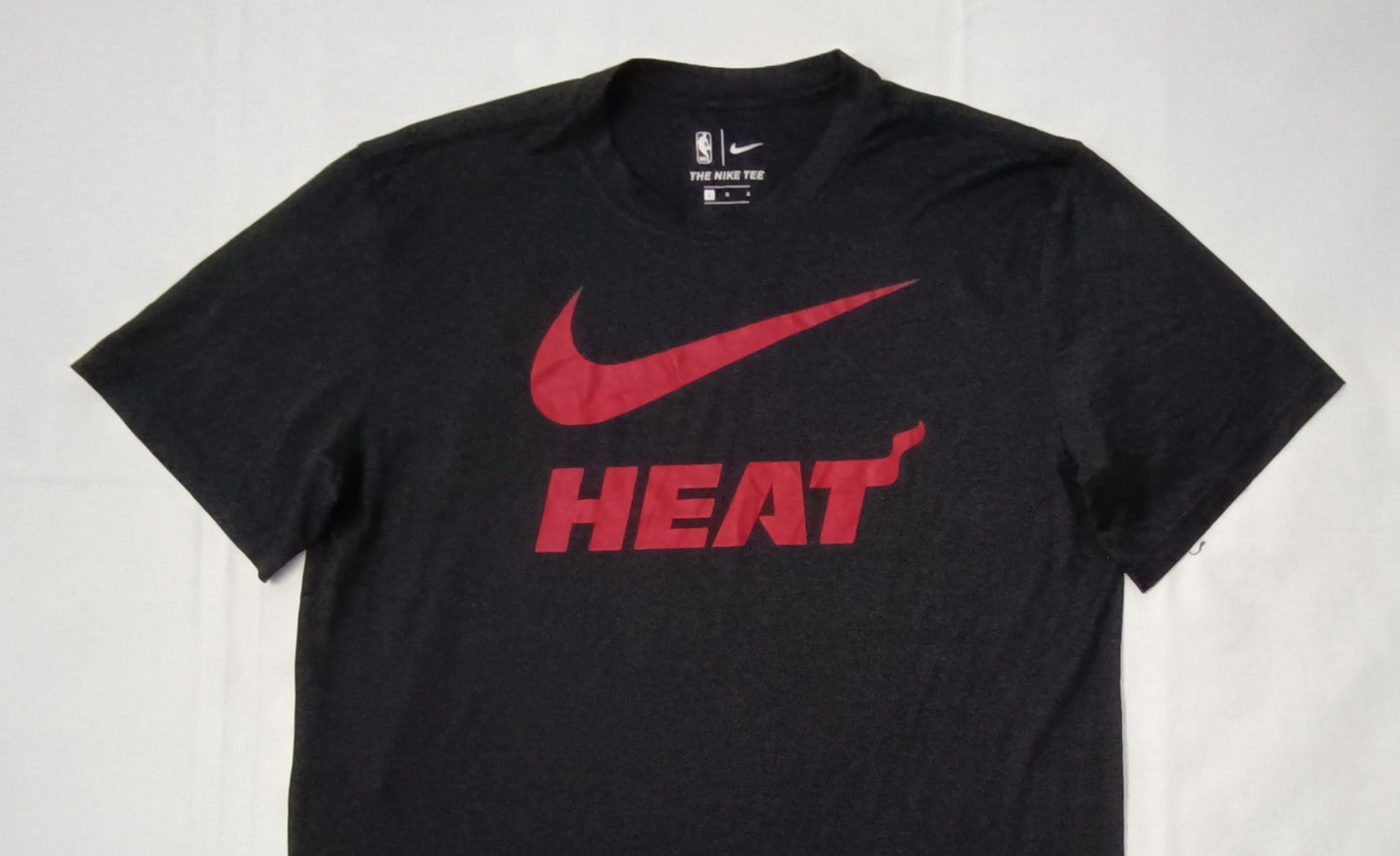 (L) Nike DRI-FIT Miami Heat Tee тениска