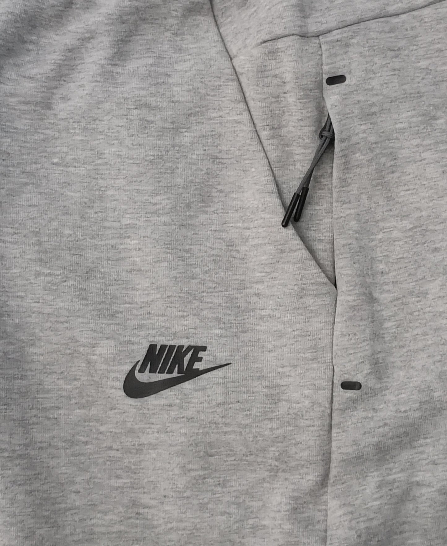 (L) Nike Tech Fleece Shorts шорти