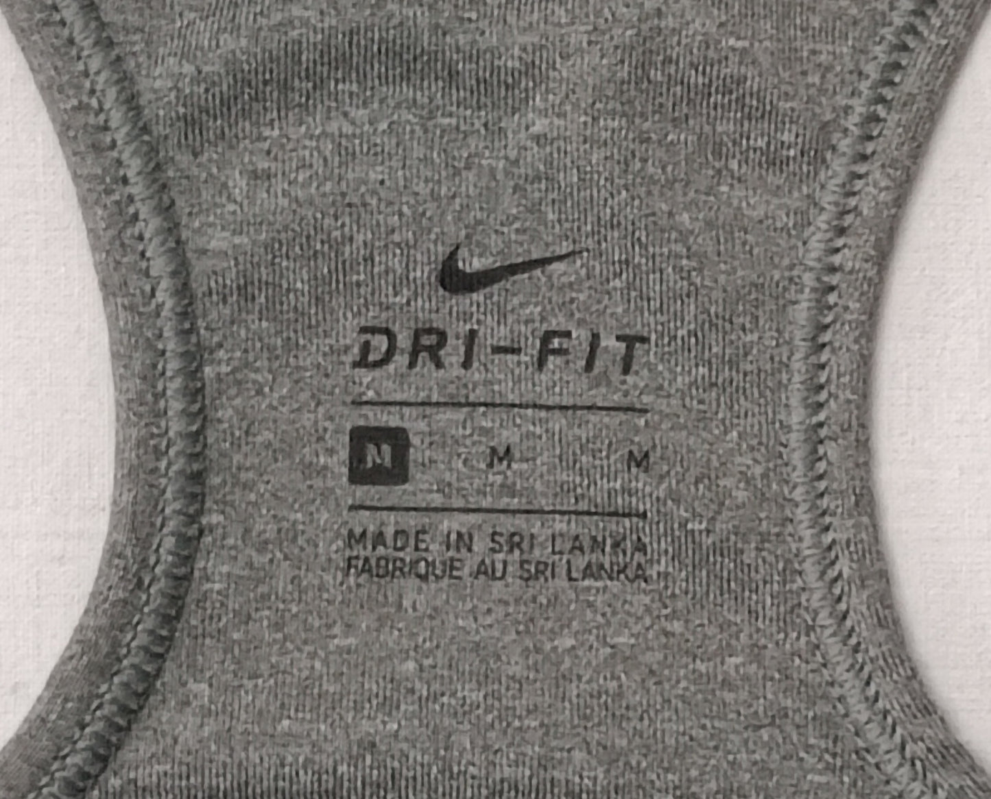 (ДАМСКО) (M) Nike DRI-FIT Bra бюстие