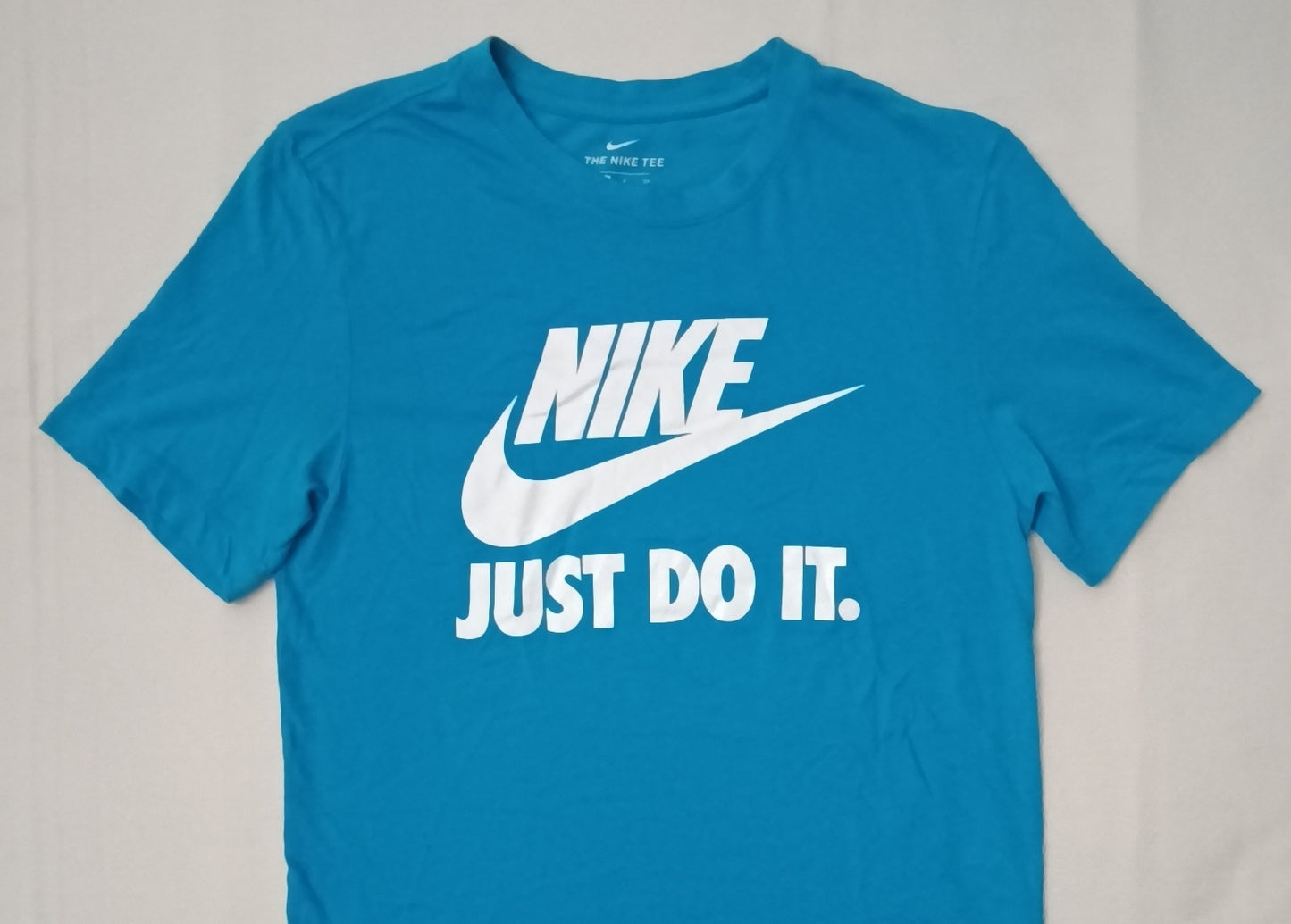 (S) Nike Sportswear Tee тениска