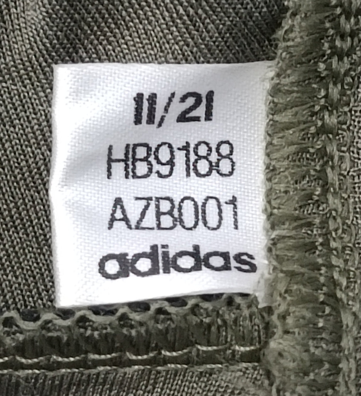 (M) Adidas Made to Be Remade Training Shirt тениска