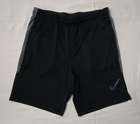 (S) Nike DRI-FIT Shorts шорти